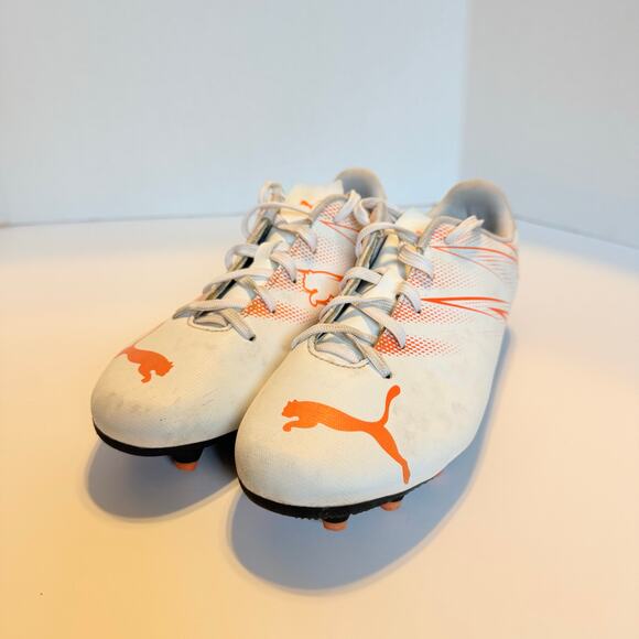 Puma Other - Puma Youth Soccer Cleats White Orange FG Size 4 Firm Ground